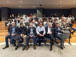 Θερμοκηπιακές μονάδες υδροπονίας και ανθρώπινο δυναμικό: ανάγκες και προοπτικές ανάπτυξης στη Δυτική Μακεδονία